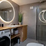 Ks Modern & Cozy Flat 20 Min From Centre