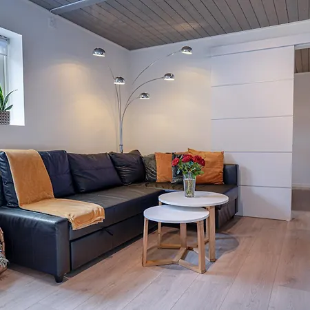 Ks Modern & Cozy Flat 20 Min From Centre Apartamento *
